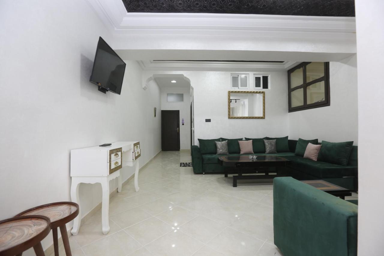 Velasquez Apartment Tangier Exterior photo