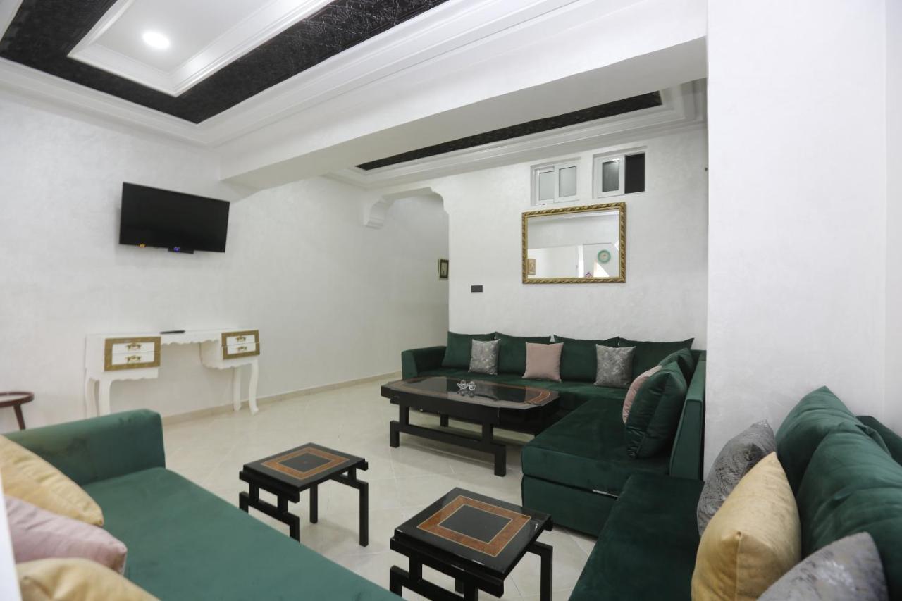 Velasquez Apartment Tangier Exterior photo