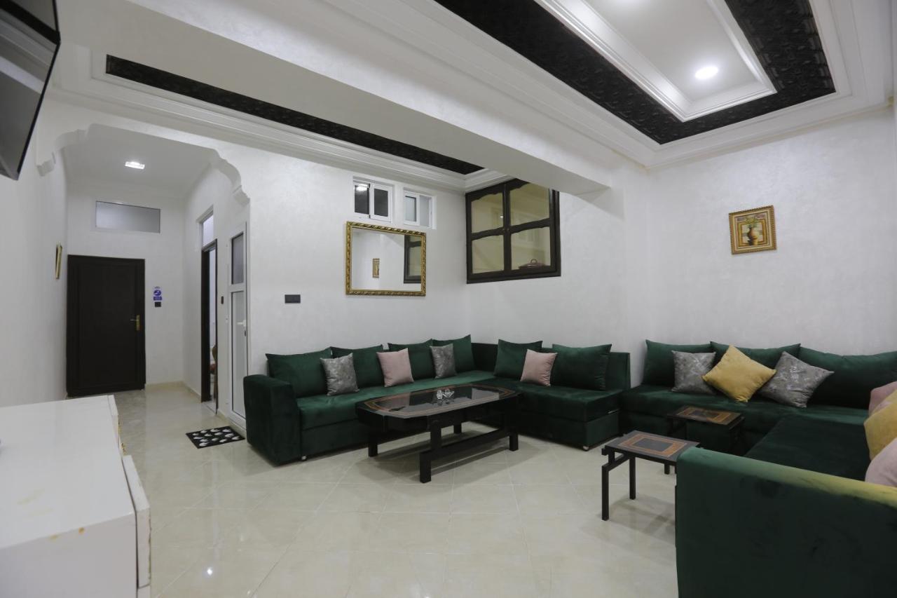 Velasquez Apartment Tangier Exterior photo